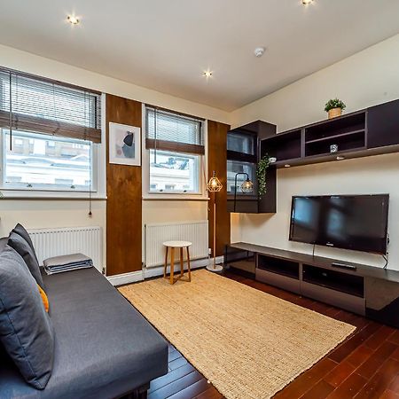 Pass The Keys West End Apartment Near Tottenham Court Road London Exterior photo
