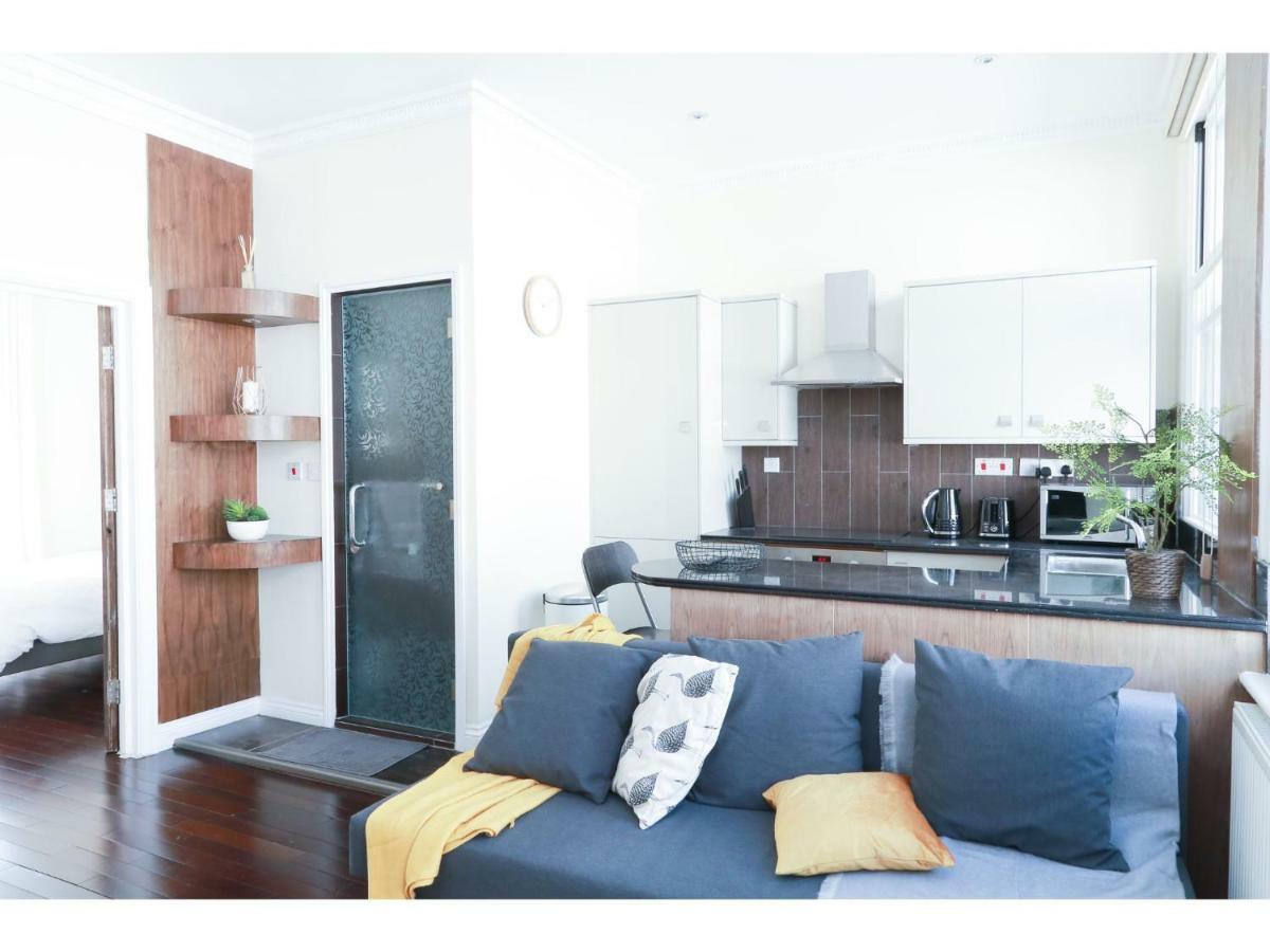 Pass The Keys West End Apartment Near Tottenham Court Road London Exterior photo